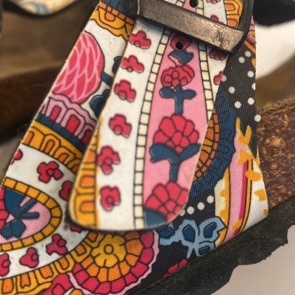 Viking Cork Thong Sandals with Colourful Abstract Design - Picture 9 of 10